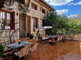 Pansion Oscar Summer Garden, Hotel in Mostar