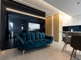 Alecsandri Central Stay Apartments - Near Old Town - Private Parking, Hotel in Craiova