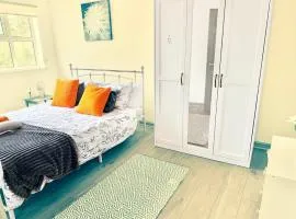 Park & Stay Maisonette