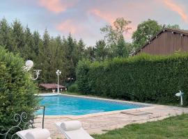 Saint-Jean-sur-Moivre में, होटल Domaine de la Moivre - Ferme de charme & piscine
