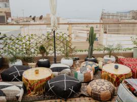 Anza Surf Experience Hostel, Hotel in Agadir