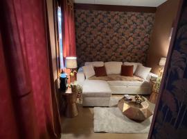 Maison cocooning à 15 minutes de Fontainebleau et 45 minutes de Paris: Nemours şehrinde bir otel