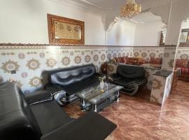 Perfect Stay 2 Min Beach Fnideq, hotell sihtkohas Riffiene