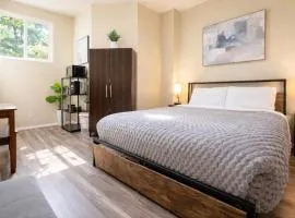 Studio 1 - Comfortable Guest Studio by Cedars-Sinai, Beverly Center and Beverly Hills