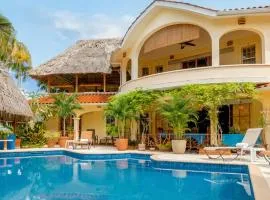 Villa Attalea Luxury Jungle Villa in San Ignacio