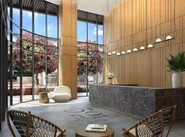 Luxurious New Studio - Rooftop Pool & Prime Area