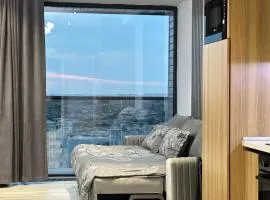 14th Floor Skyline Apartment