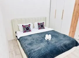 Central Modern Stay & Premium Comfort near Arbat and Mega