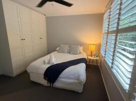 Peaceful Merewether Family Home, hotel a Merewether