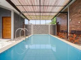 Villa Maurine Prambanan