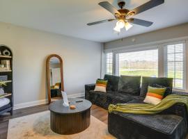 1 Mi to SAU: Collegedale Apt w/ Shared Yard!, viešbutis mieste Collegedale