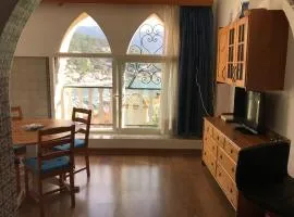 Excellent Apartment with sea views and facilities
