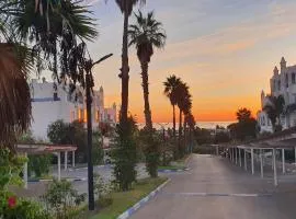 Élégant appartement de 3 chambres vue piscine n4