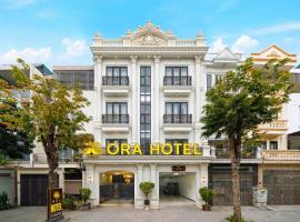 ORA Hotel, Hotel in Văn La