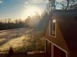 Westmains Lodge, hotel din Callander