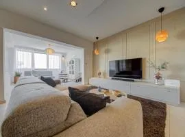 Spacious Serenity - Malta stay near St Julians