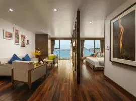 Cat Ba Paradise Hotel - Sky Bar & Massage
