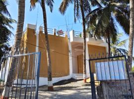 Sea View Guest House, Hotel in Daman