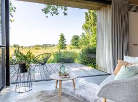 2 King Suites with Garden I Ghent 20 min I AC I EV, готель у Генті