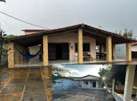 Casas de Praia do Coqueiro com AR e varandas