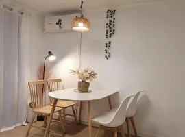 수영 휴 하우스