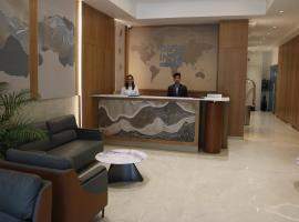 Surat में, होटल Get Inn - Hotel, VIP Road, Vesu