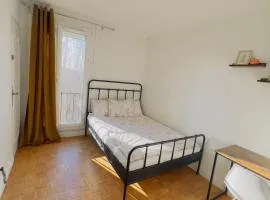 Chambre confortable proche Disneyland et à 15 min de Paris