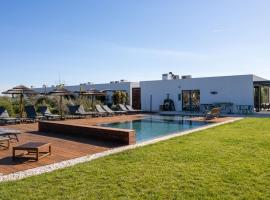Quinta da Amendoeira - Évora - The Farmhouse, готель у місті Евора