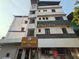 Hotel Sri Lodge Kalyan - Couple Friendly Hotel, hotel a Kalyan