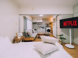 Showa Bloom near Shinjuku Station