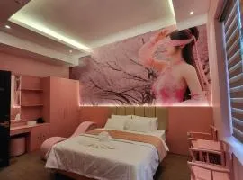 Pickle Hotel