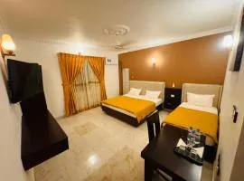 RB Beach Palace