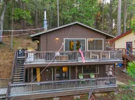 Hot Tub - Huge Deck - Lake Access