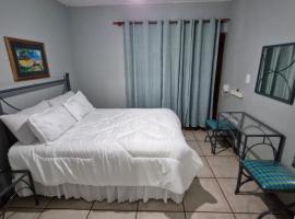 85 Pendleberry Grove Holidays Bela Bela, Hotel in Bela-Bela