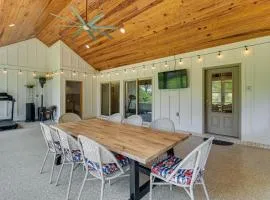 Elegant Home with Outdoor Kitchen in Robertsdale