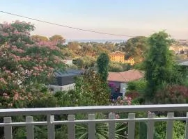 Room To rent For woman, Appart to share with 70 woman