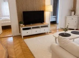 Bonita Apartments