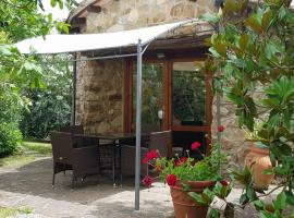 Ravi에 위치한 호텔 Cottage Etrusco & Casetta Olivera