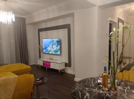 Gloria Golden Suite- Luxury&Designe Experience, hotel u gradu 'Oradea'