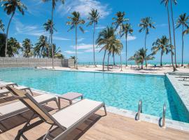 Apto Pé na Areia com Piscina Privativa, отель в городе Ipioca