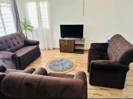 Greystones Apartment, hotell i Highlands