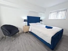 I - Stylish Double Room City Centre Sheffield