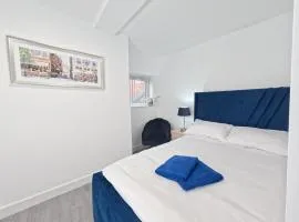 J - Relaxing Double Room City Centre Sheffield