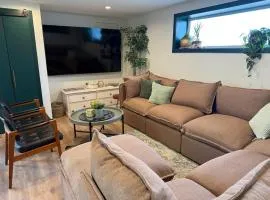 Parkside Family Apartment at Horner Park
