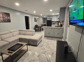 Entire Apartment in Oak Park, IL, hôtel à Oak Park