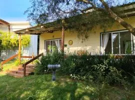 Casa de Dani, acogedora casa decorada con estilo moderno y funcional 400 mts del mar