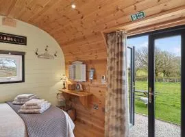 1 Bed in Laneast oc-r34165