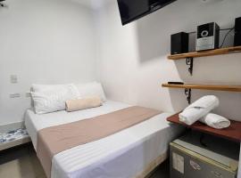 Hotel Manchester Bello Antioaquia، فندق في بيلو