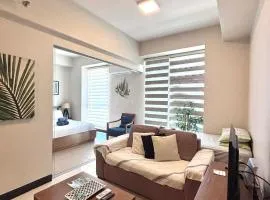 8 Newtown Boulevard Near Airport and Beach
