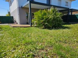 Entre Bordeaux et Océan, Oasis avec Pergola, hótel í Pessac